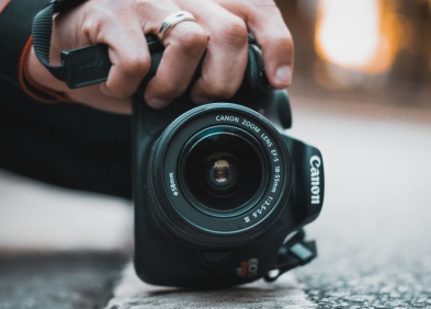 Hướng dẫn cách chọn máy ảnh cho người mới bắt đầu