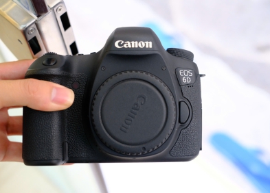 Canon 6D Là Crop hay Full Frame? Giải đáp chi tiết cho người mới