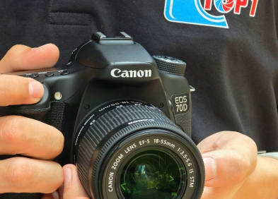 Canon 70D là Crop hay Full Frame? Tìm hiểu chi tiết trước khi mua