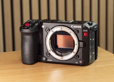 Canon EOS C50: Máy ảnh nhỏ gọn xu hướng dẫn đầu xu hướng hybrid