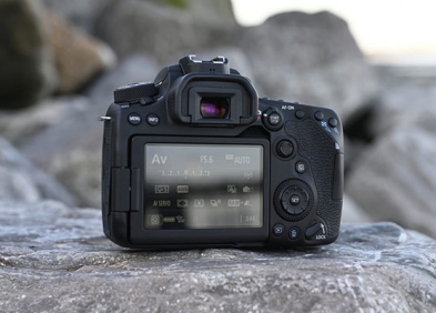 Canon loại nào tốt nhất? Top các máy ảnh đáng mua 2026