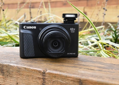 Review Canon SX740 HS: Chi tiết máy ảnh du lịch nhỏ gọn