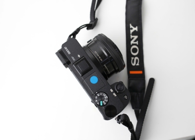 Sony A6300: Những điểm nổi bật khiến mẫu máy ảnh này vẫn được quan tâm
