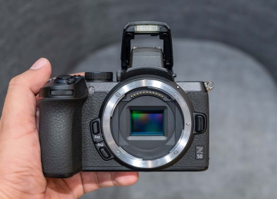 Tiêu chí chọn máy ảnh Mirrorless: 7 điều cần biết trước khi mua