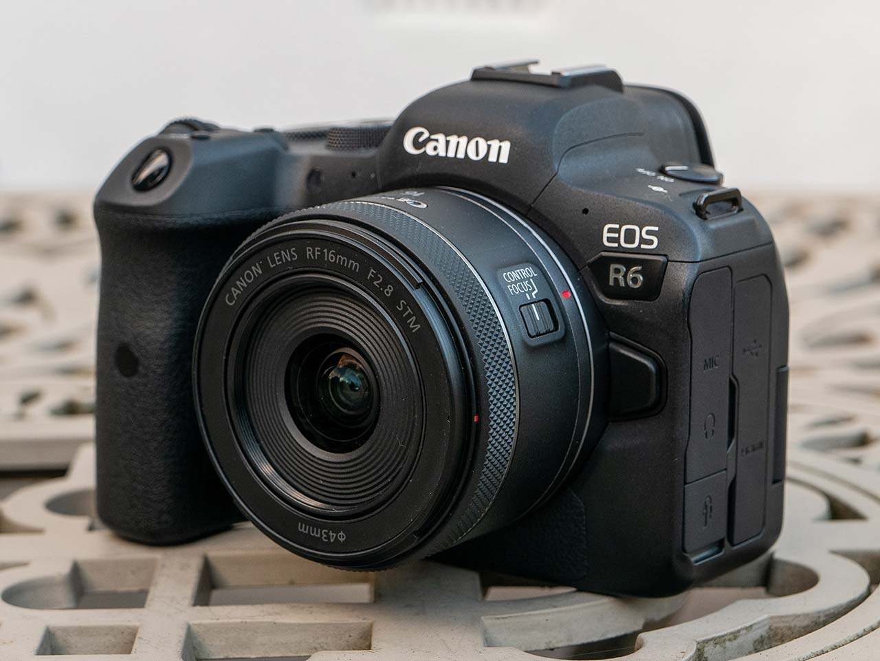 ống kính cho Canon R50