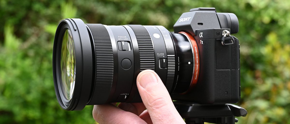 ống kính cho Sony A7V