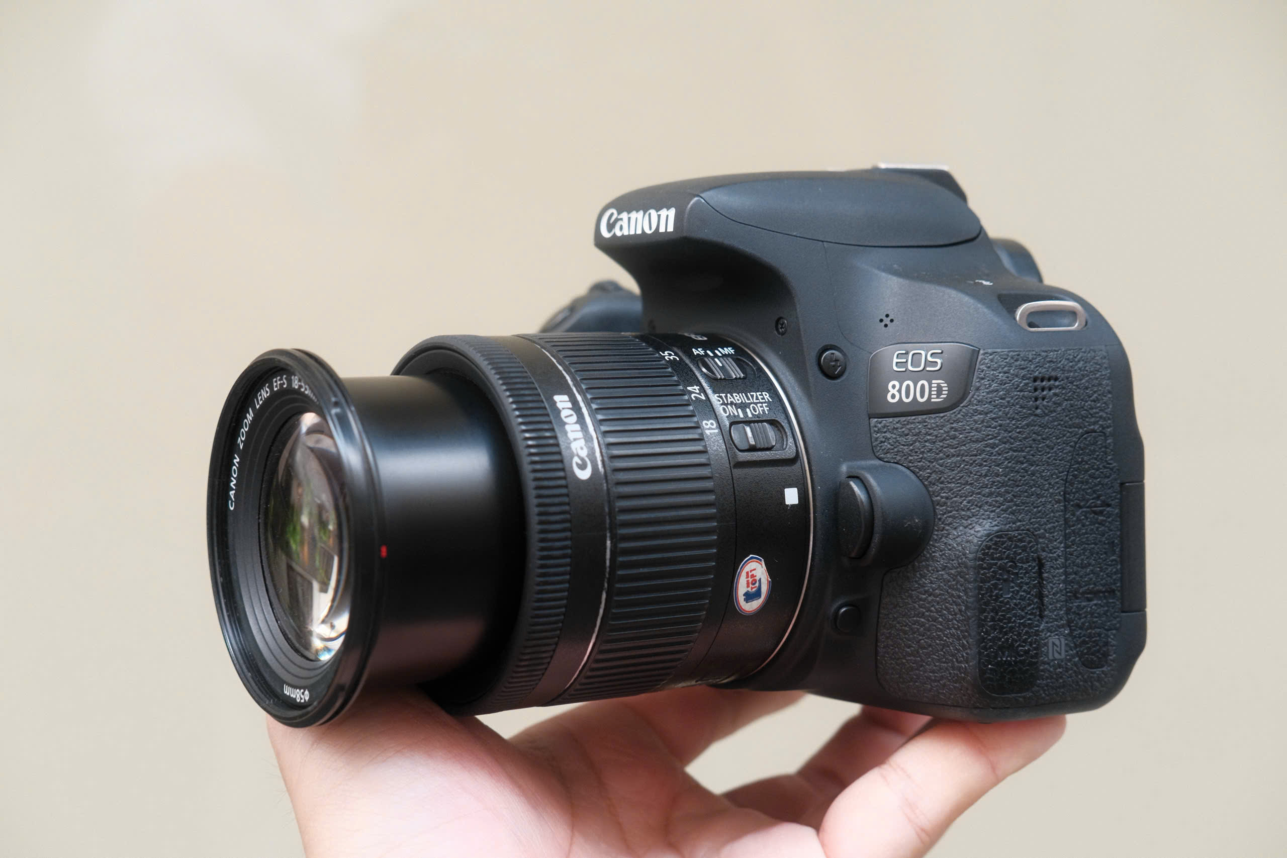 Canon 80D vs 800D