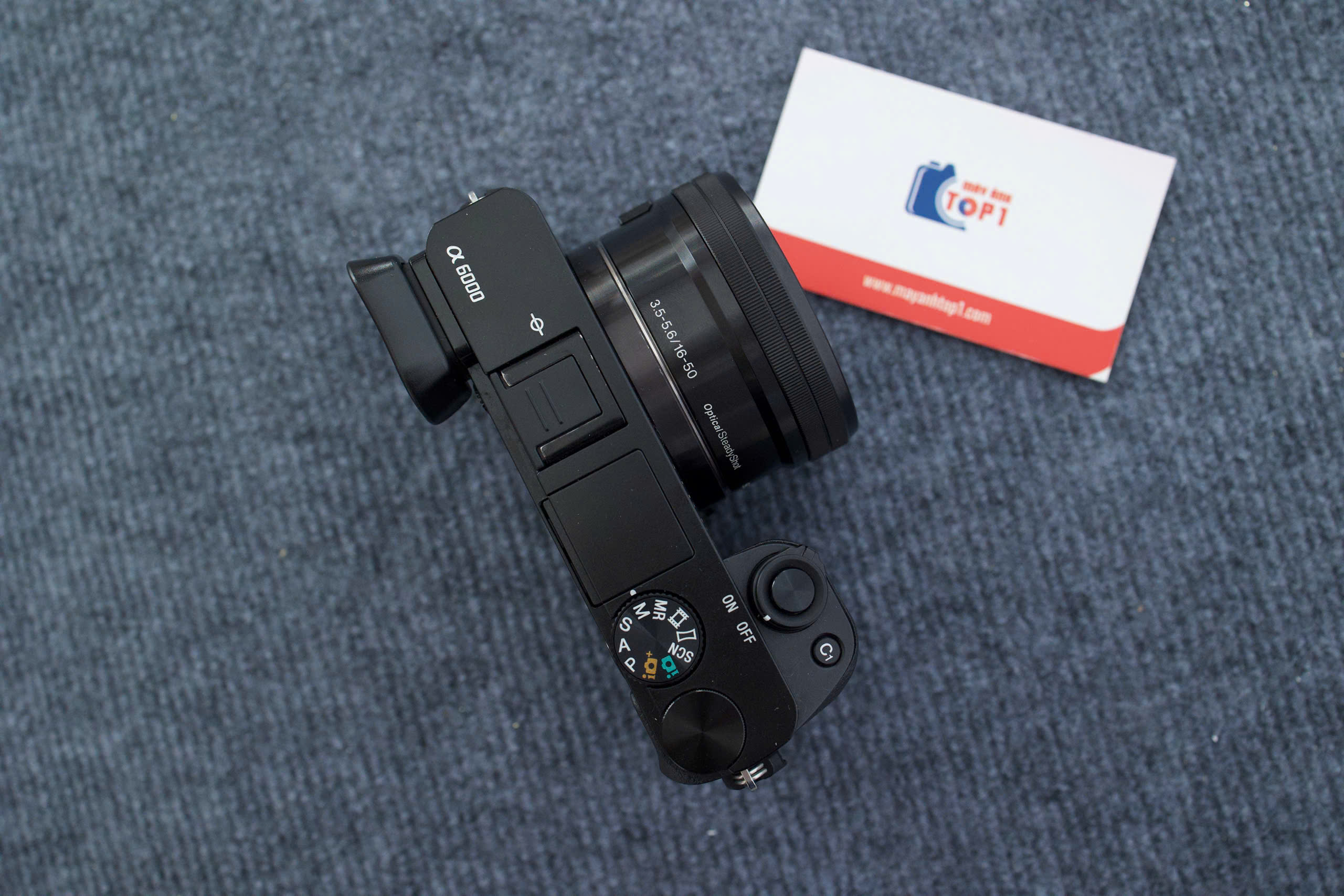 Canon M6 vs Sony A6000