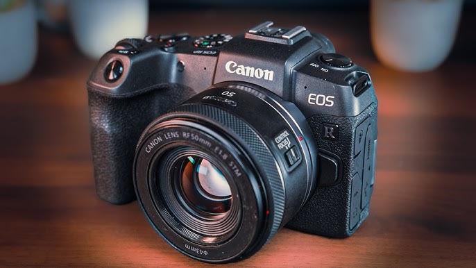 Canon RP ra mắt