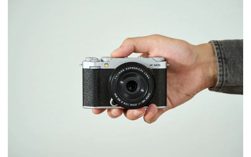 Fujifilm XE4 vs XM5