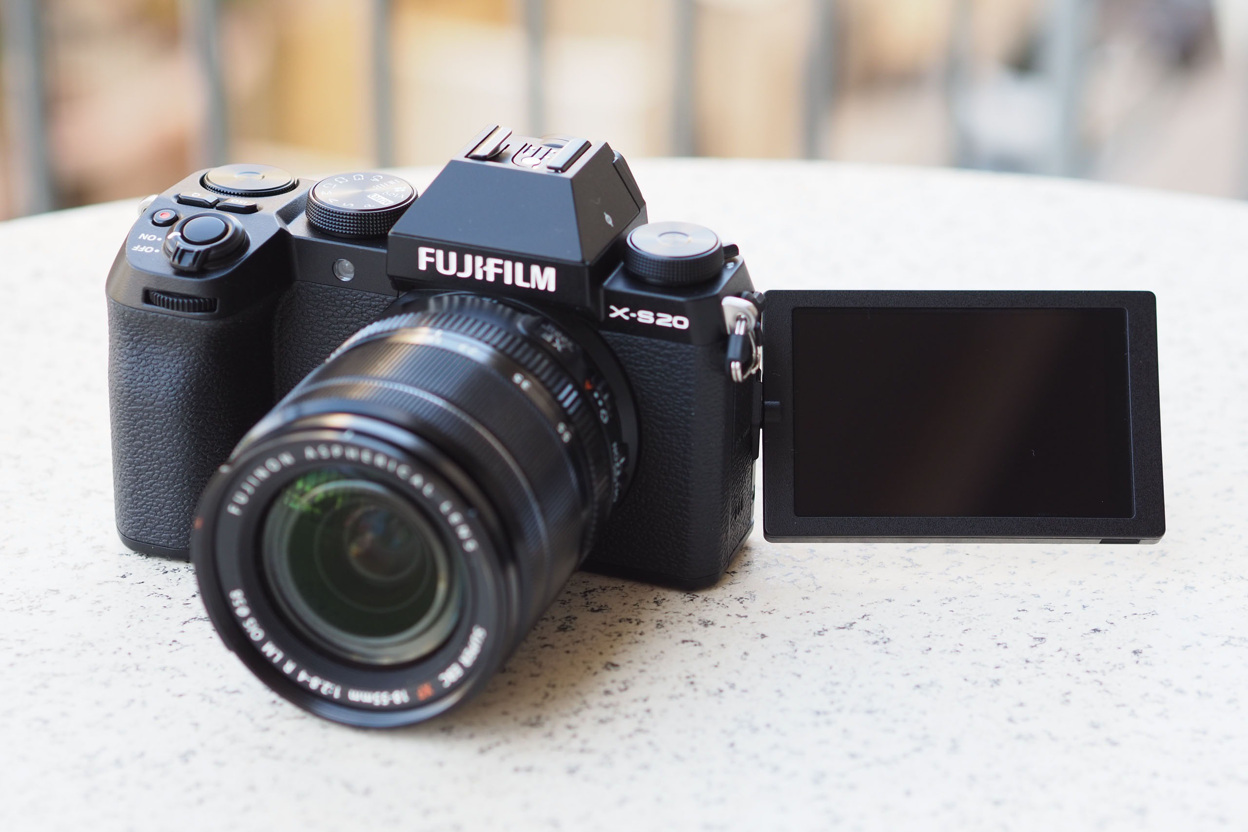 Fujifilm XS20 vs XT50