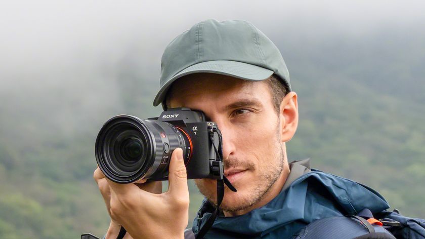 Máy ảnh Sony A7R4