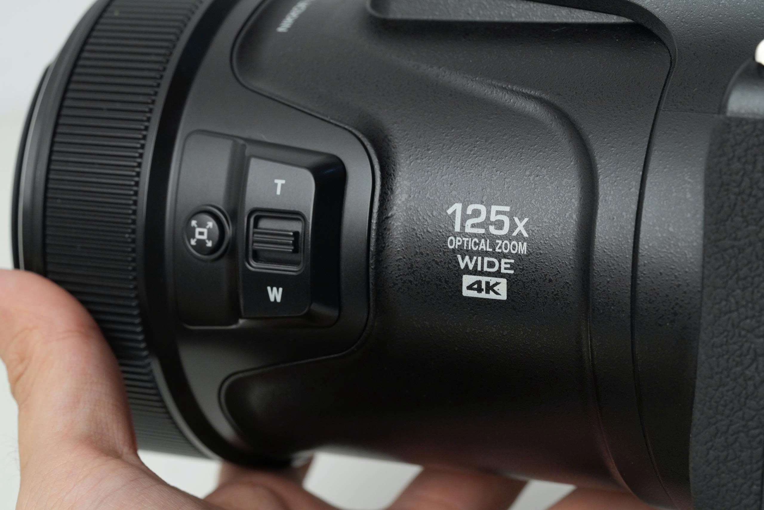 Nikon P900 vs P1000