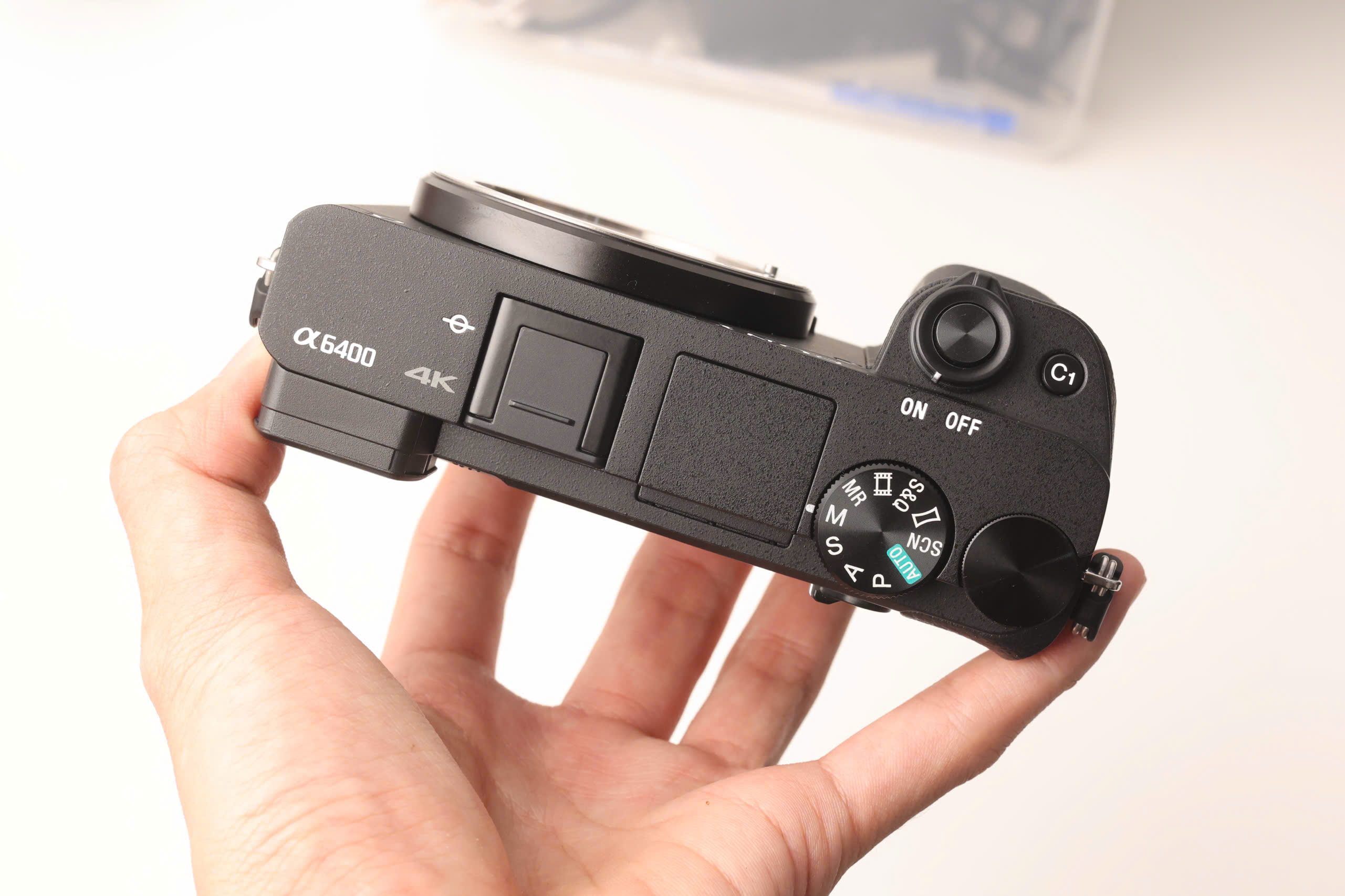 Sony A6400