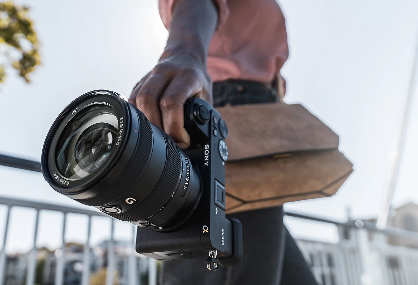 Sony A6700 ra mắt năm nào