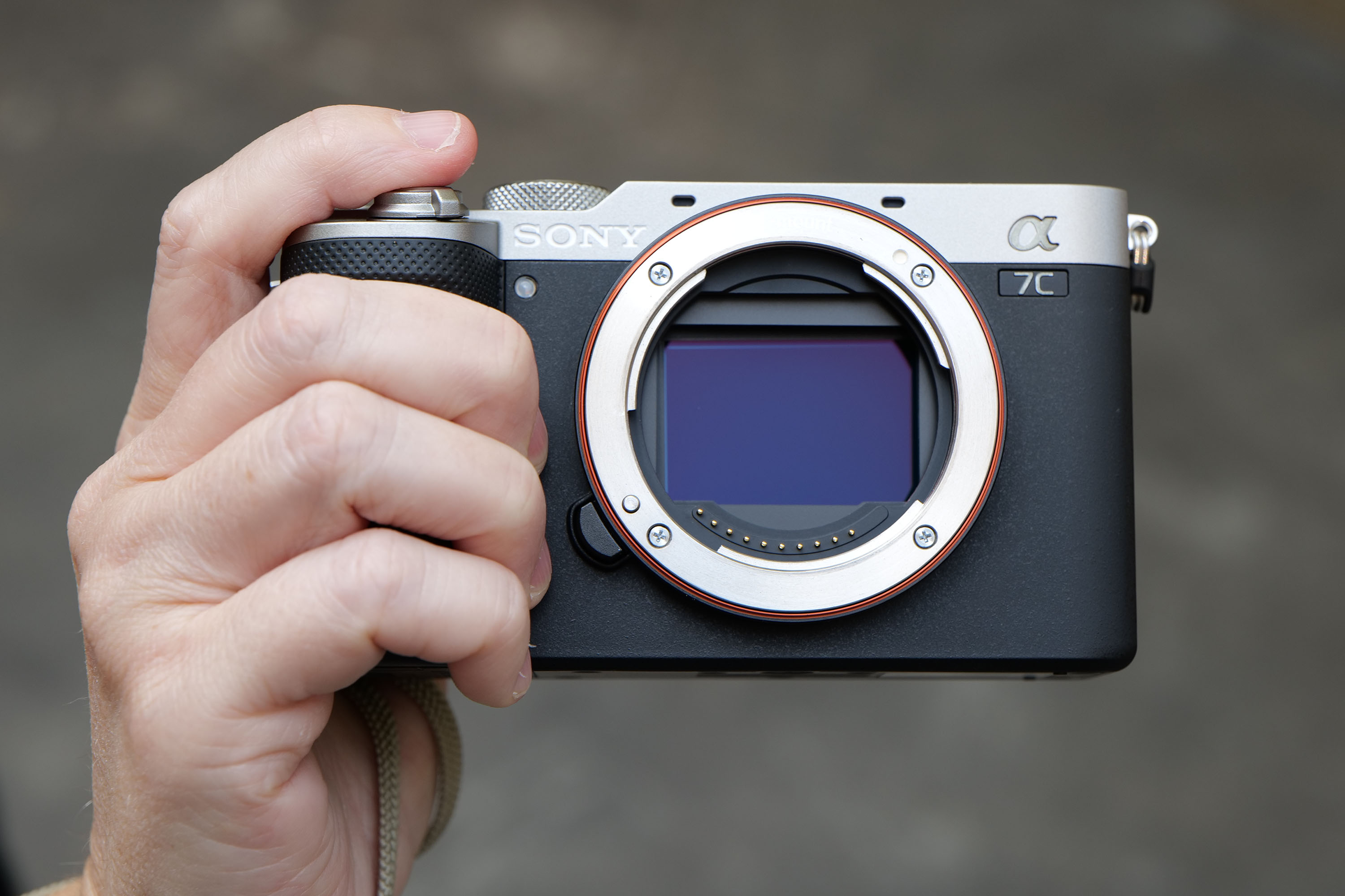 Sony A7C ra mắt năm nào