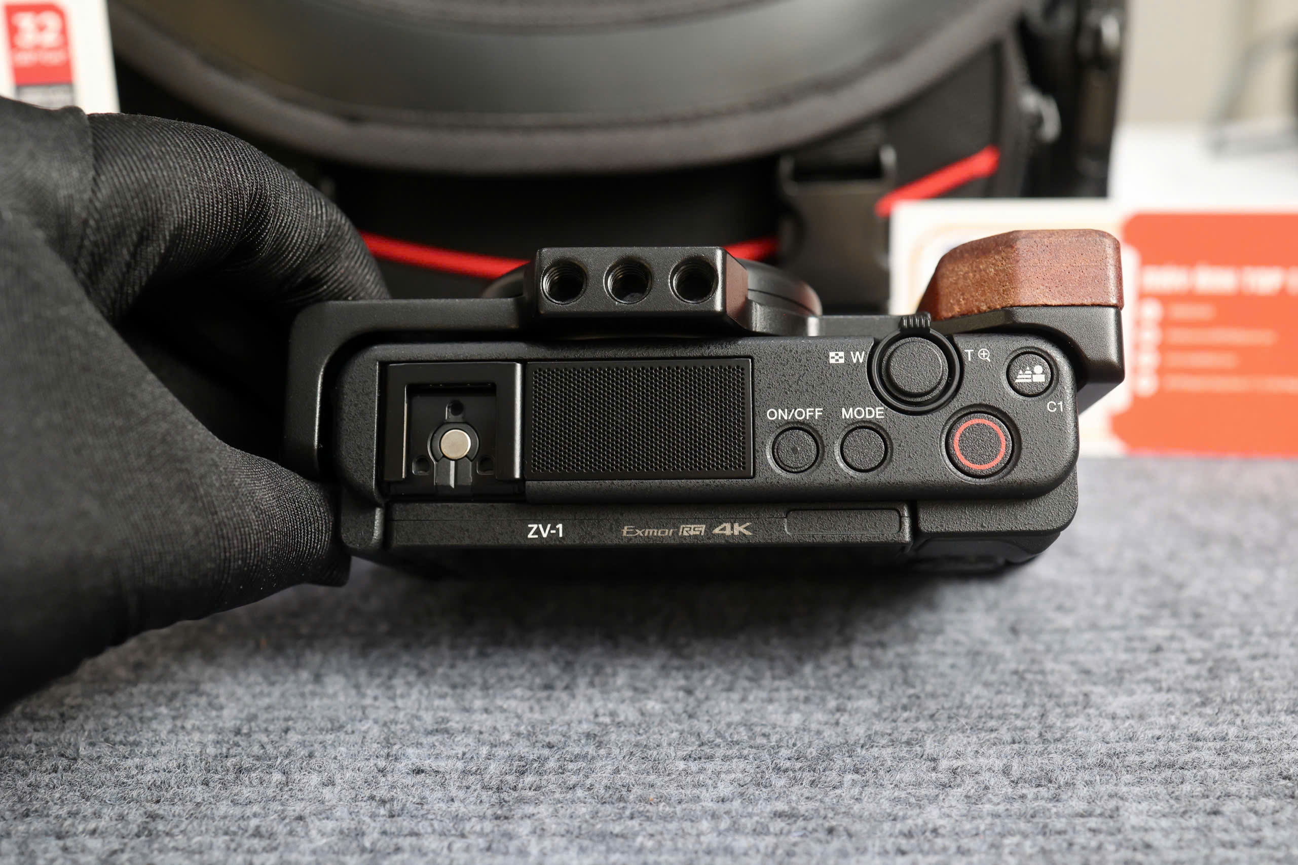 Sony ZV1