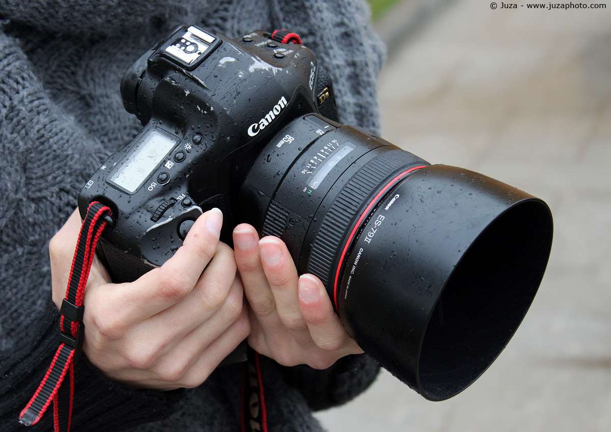 Thử nghiệm trực tiếp giúp đưa ra quyết định mua lens chính xác hơn.
