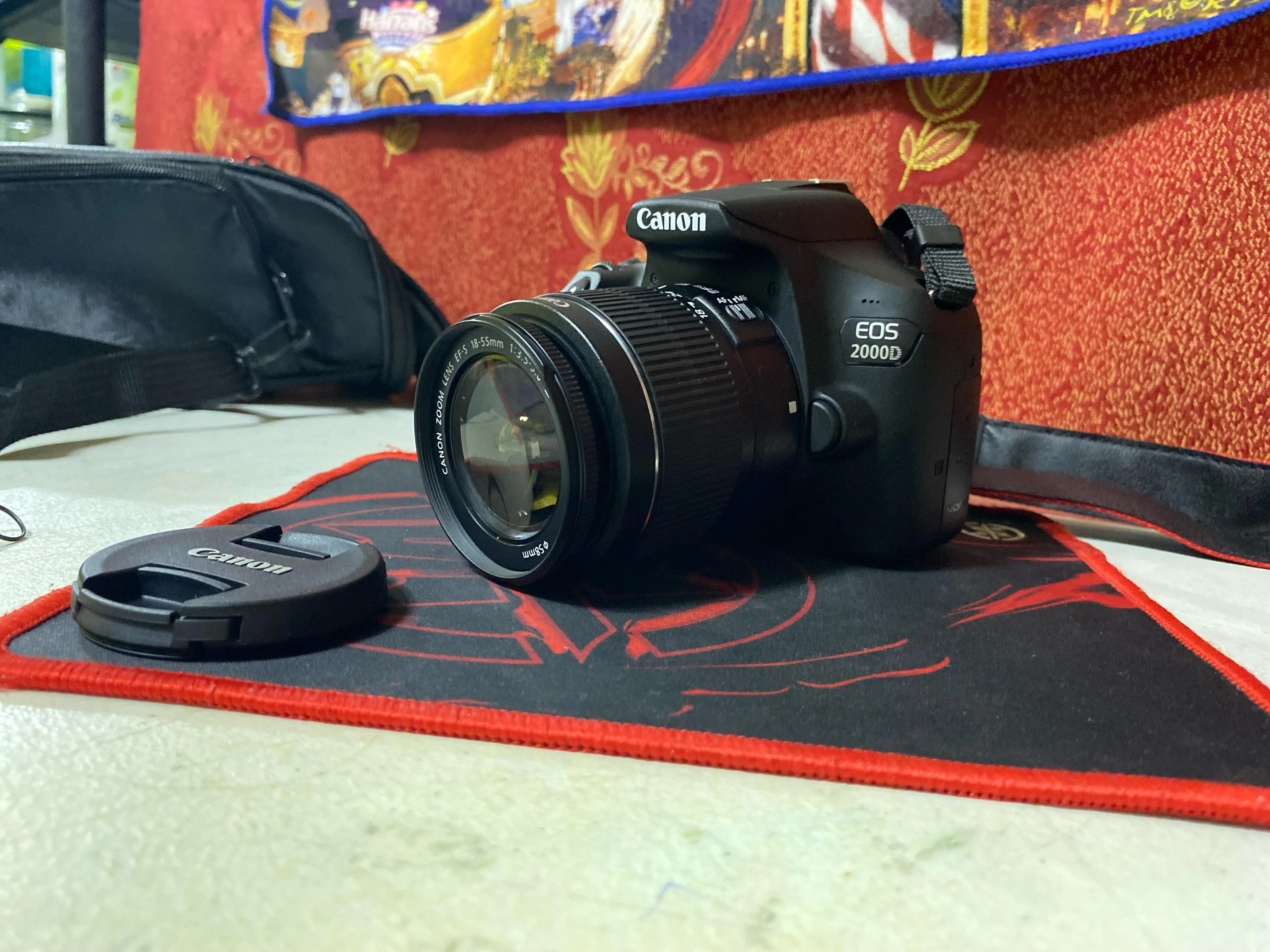 canon 2000d vs 4000d