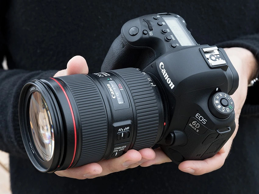 canon 6d2 vs nikon d750
