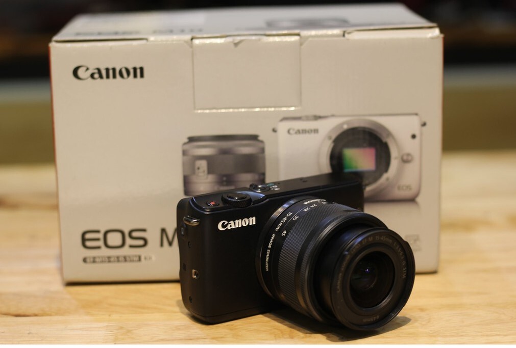 canon m10 giá bao nhiêu