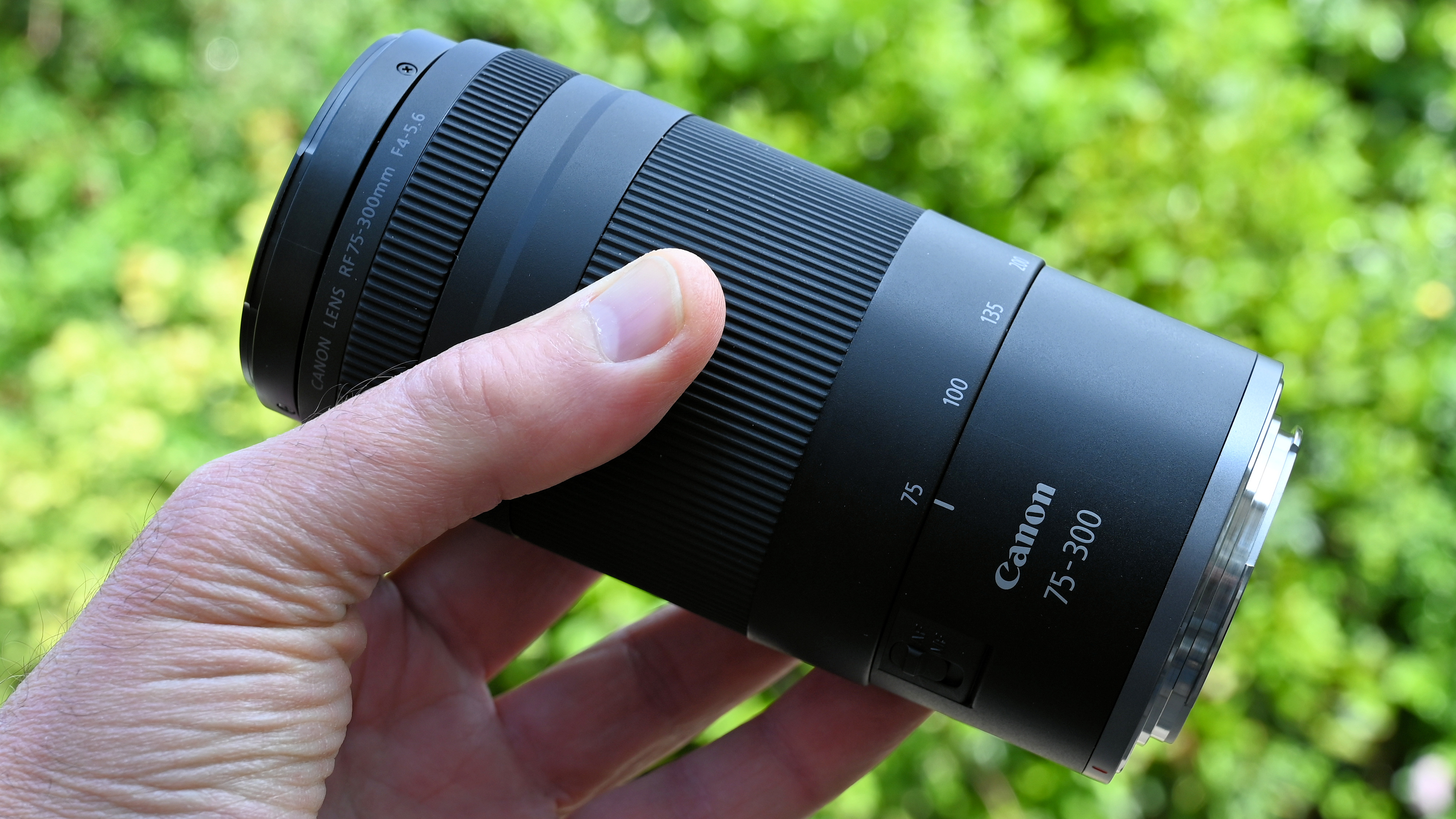 canon rf 75-300mm f4-5.6