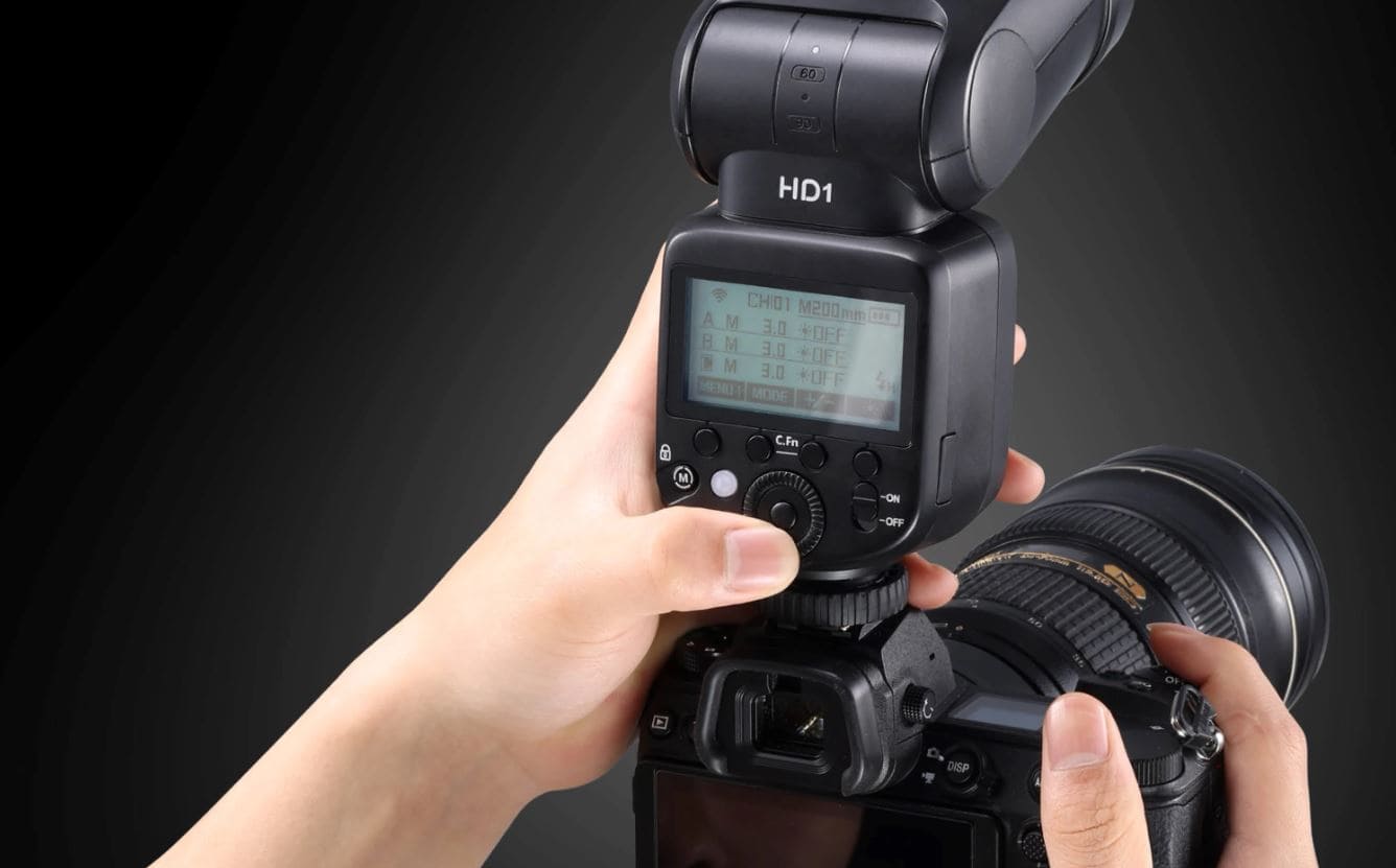 chụp ảnh với đèn flash rời