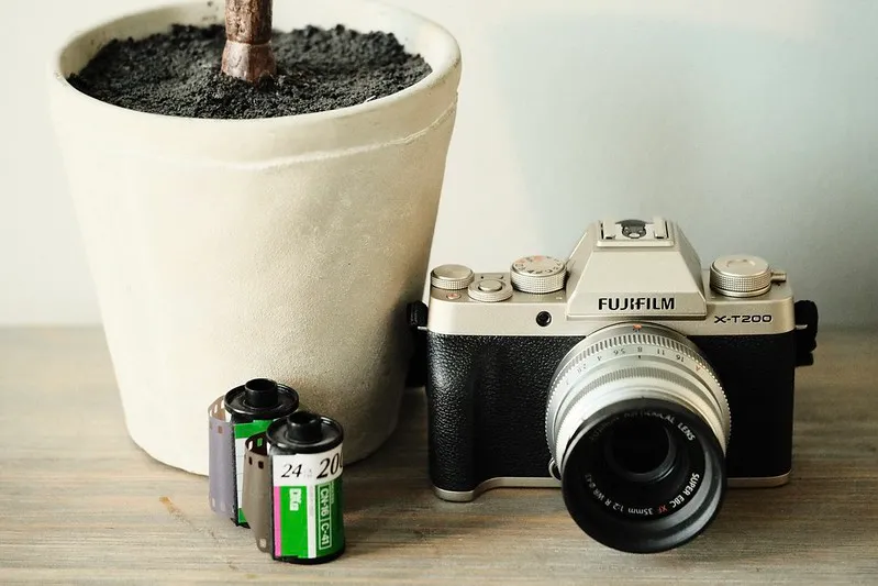 Máy Ảnh Top 1 cung cấp các Fujifilm XT200 cũ với chất lượng tốt