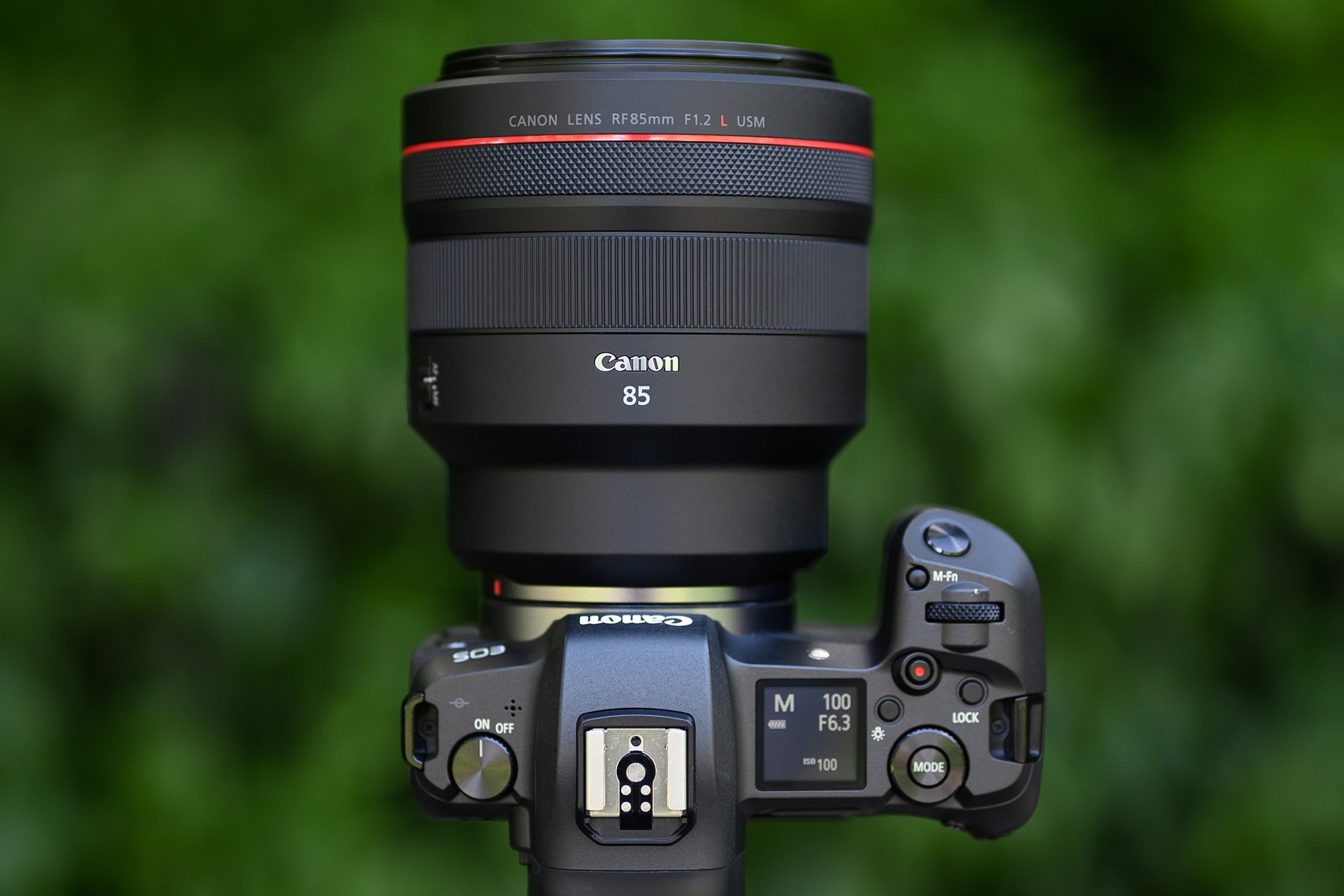 lens chân dung Canon