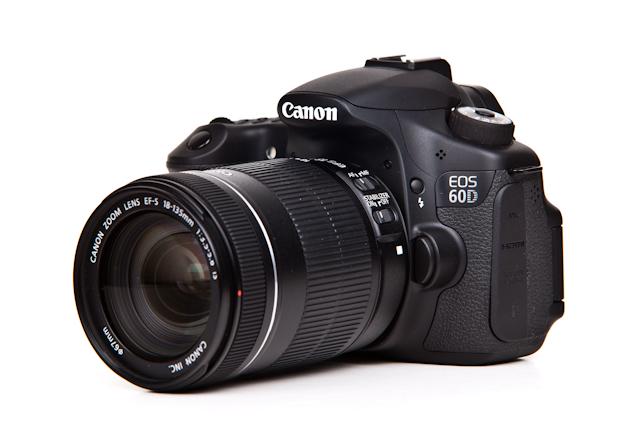 Canon 60D với thiết kế chắc chắn vô cùng bền bỉ