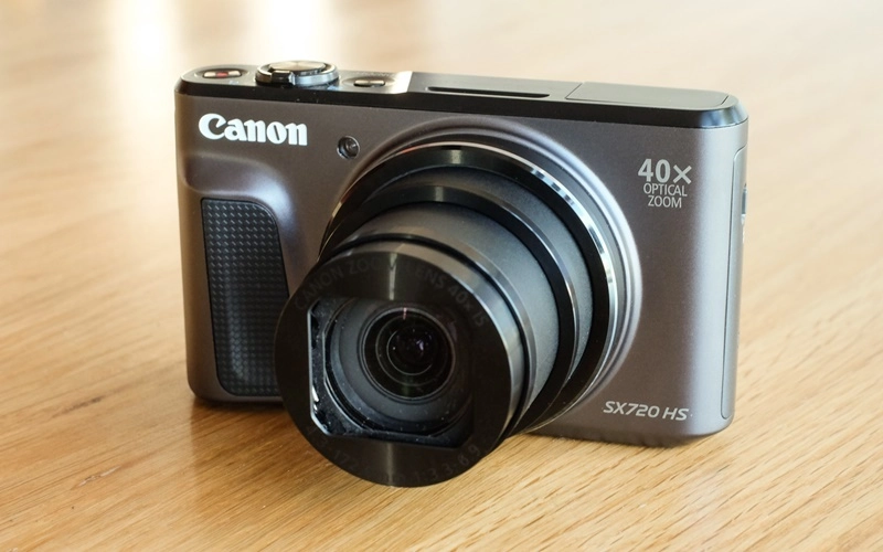 Canon PowerShot SX720 HS