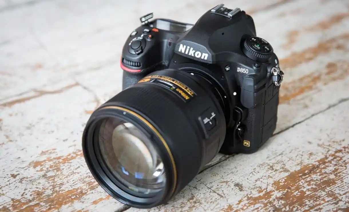 nikon d780 vs d850