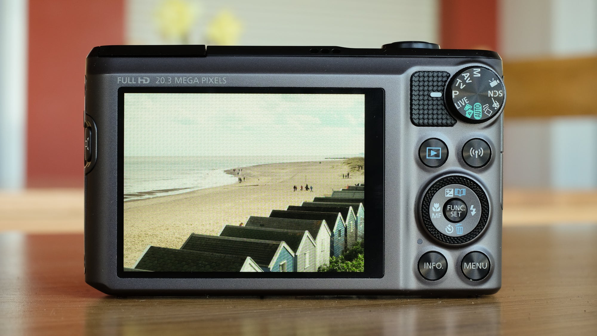 review Canon SX720 HS