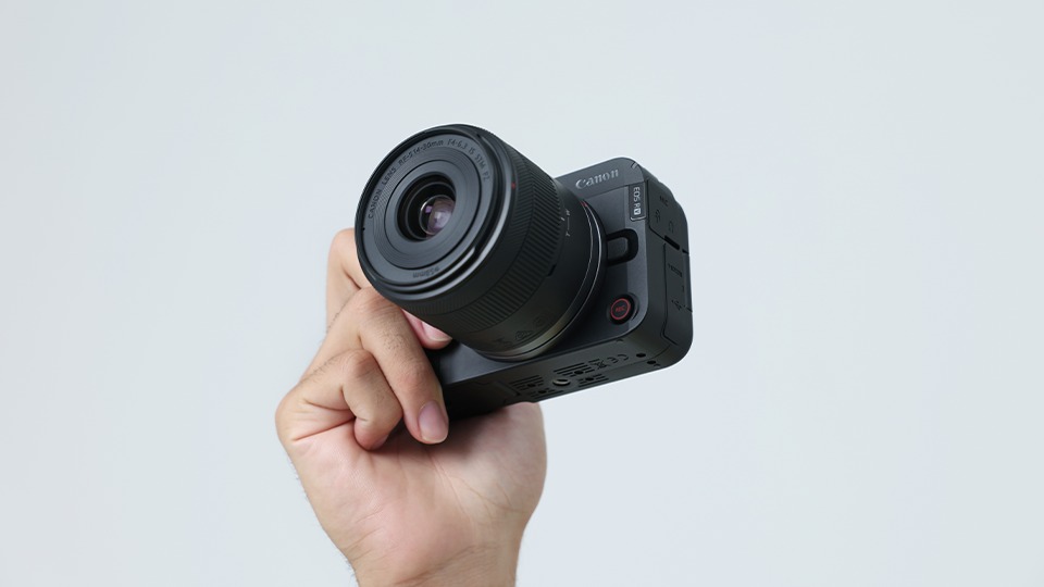 CANON R50 V cũ