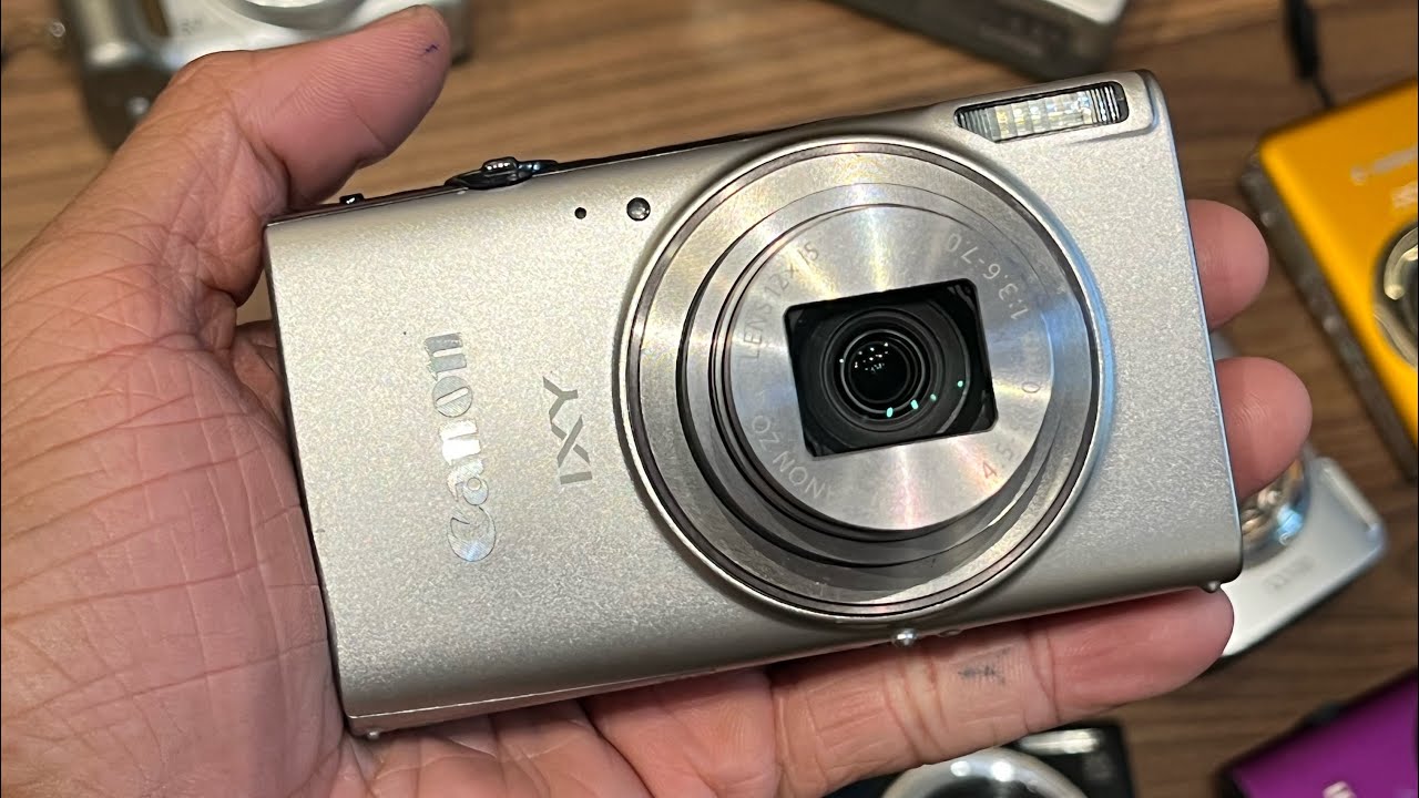 Thiết kế nhỏ gọn và tinh tế của Canon IXY 650, phù hợp cho những chuyến du lịch.