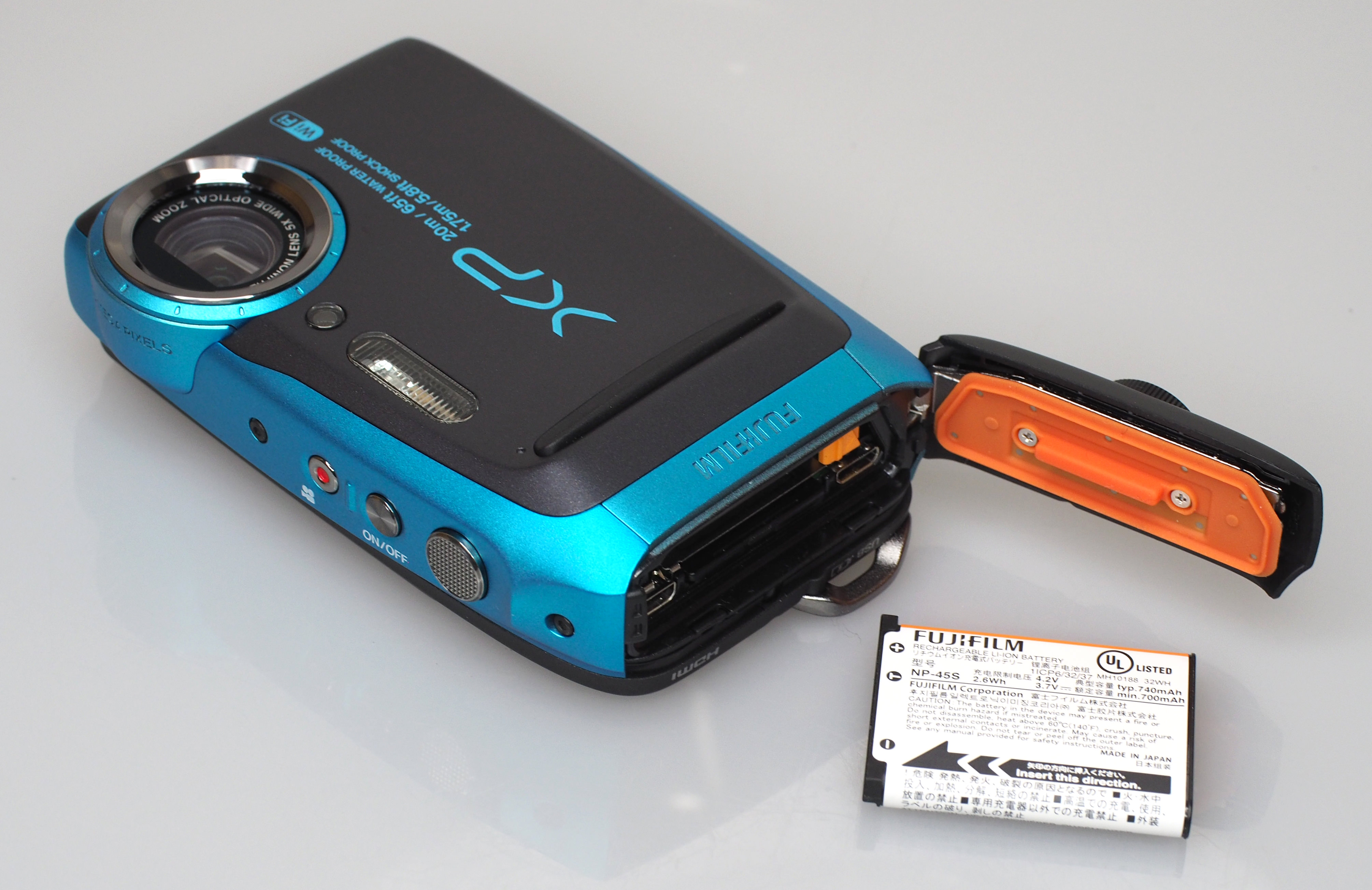 FUJIFILM FINEPIX XP120