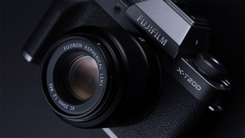 FUJIFILM XC 35MM F2