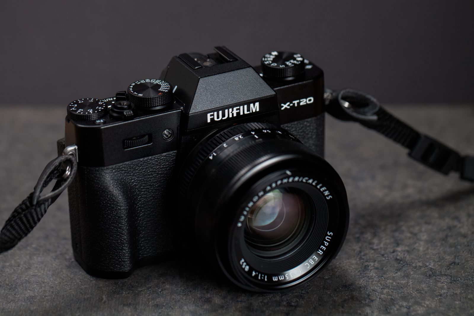 Fujifilm XT20 sản xuất năm nào