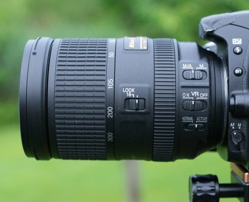 NIKON AF-S 18-300MM F3.5-5.6G ED VR