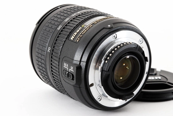 NIKON AF-S 18-70MM F3.5-4.5G ED IF-01
