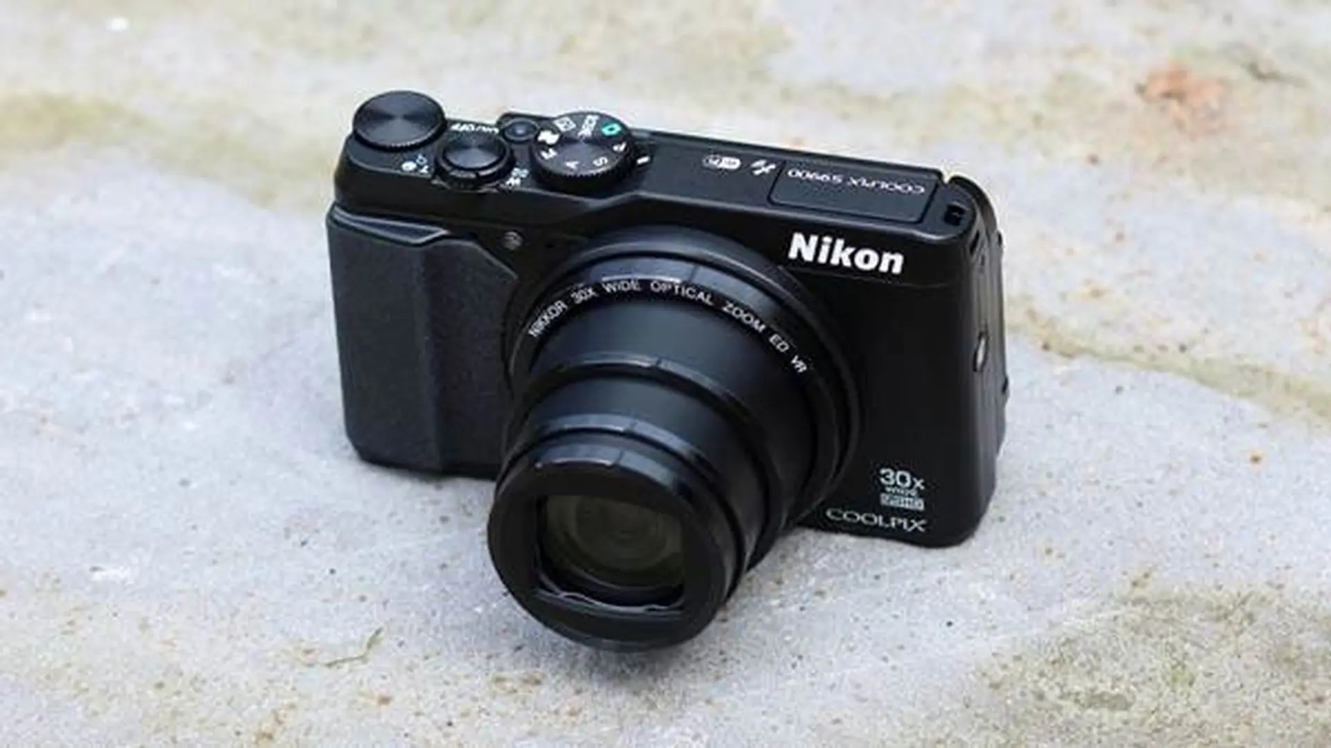 Nikon Coolpix S9900