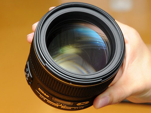 Nikon AF-S 85mm f1.4G Nano