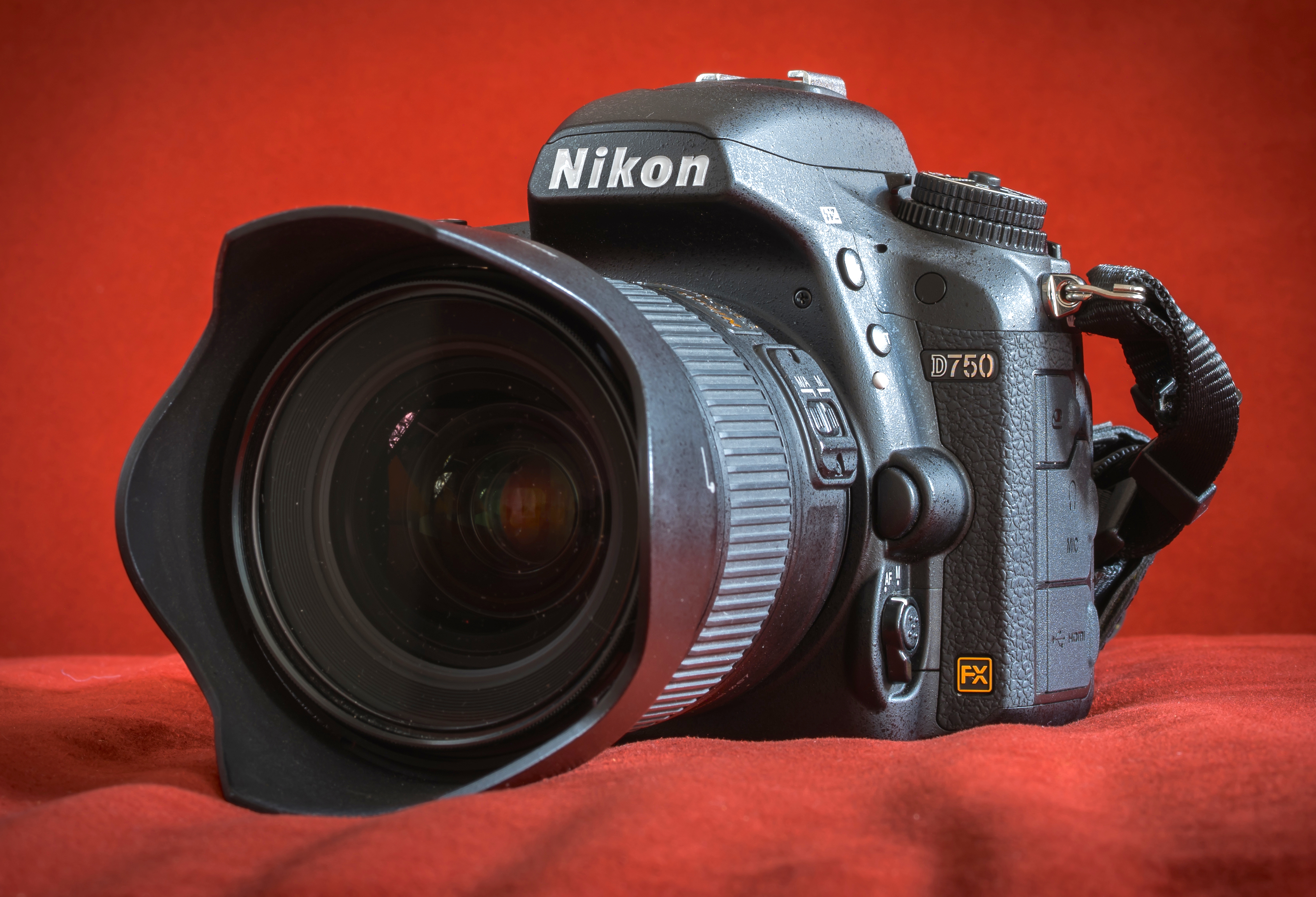 Nikon D7200 vs D750