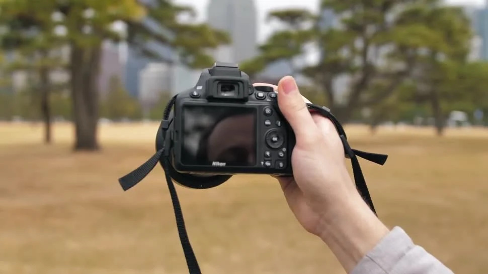 Nikon D3500 hỗ trợ quay video Full HD