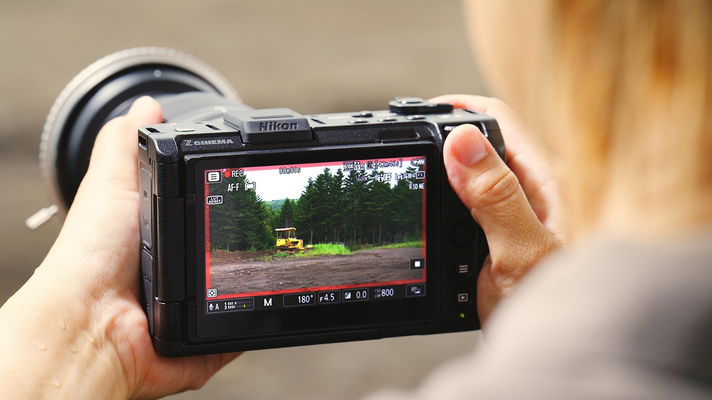 Review Nikon ZR