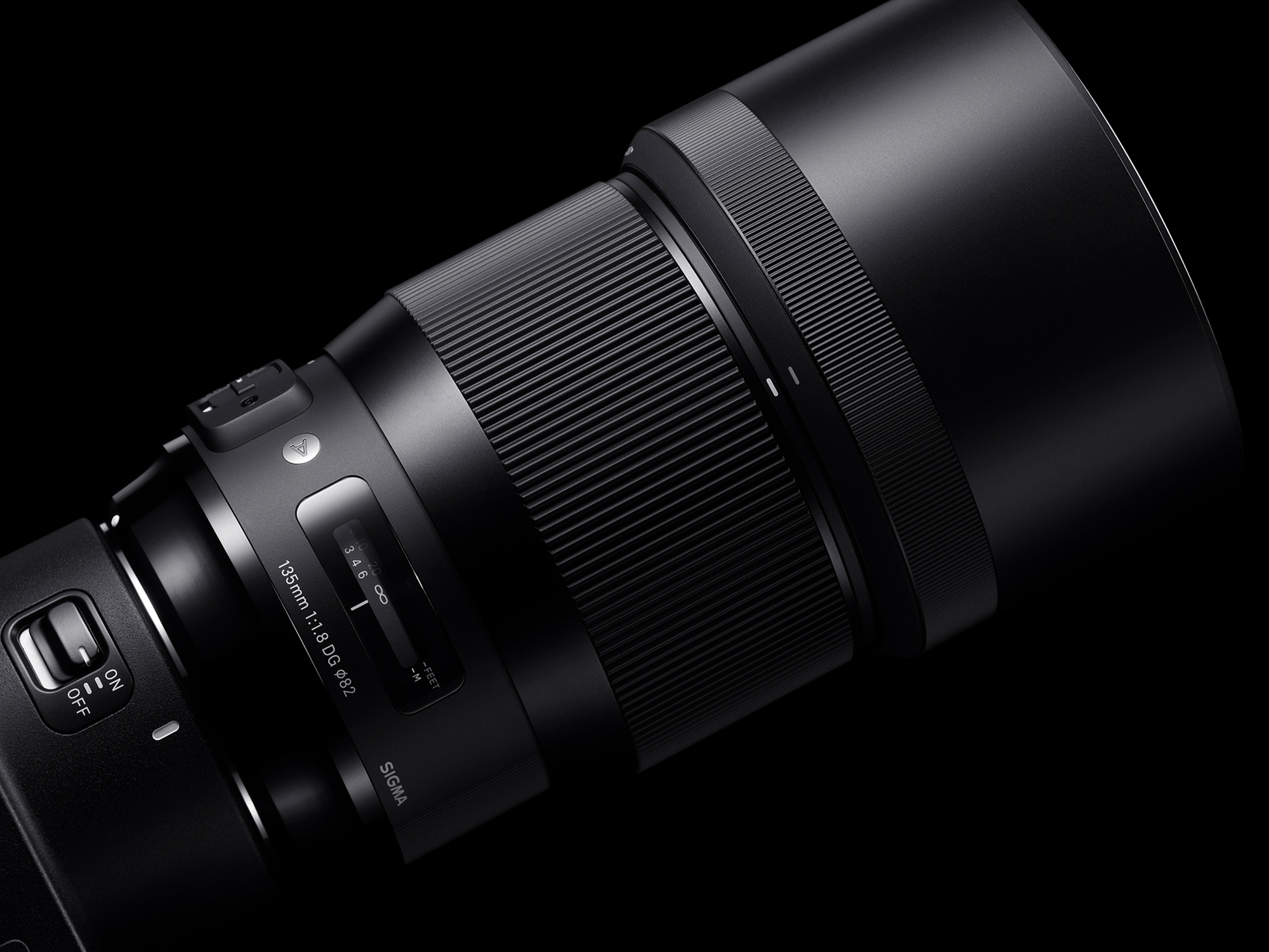 Sigma 135mm f/1.8 Art for Canon