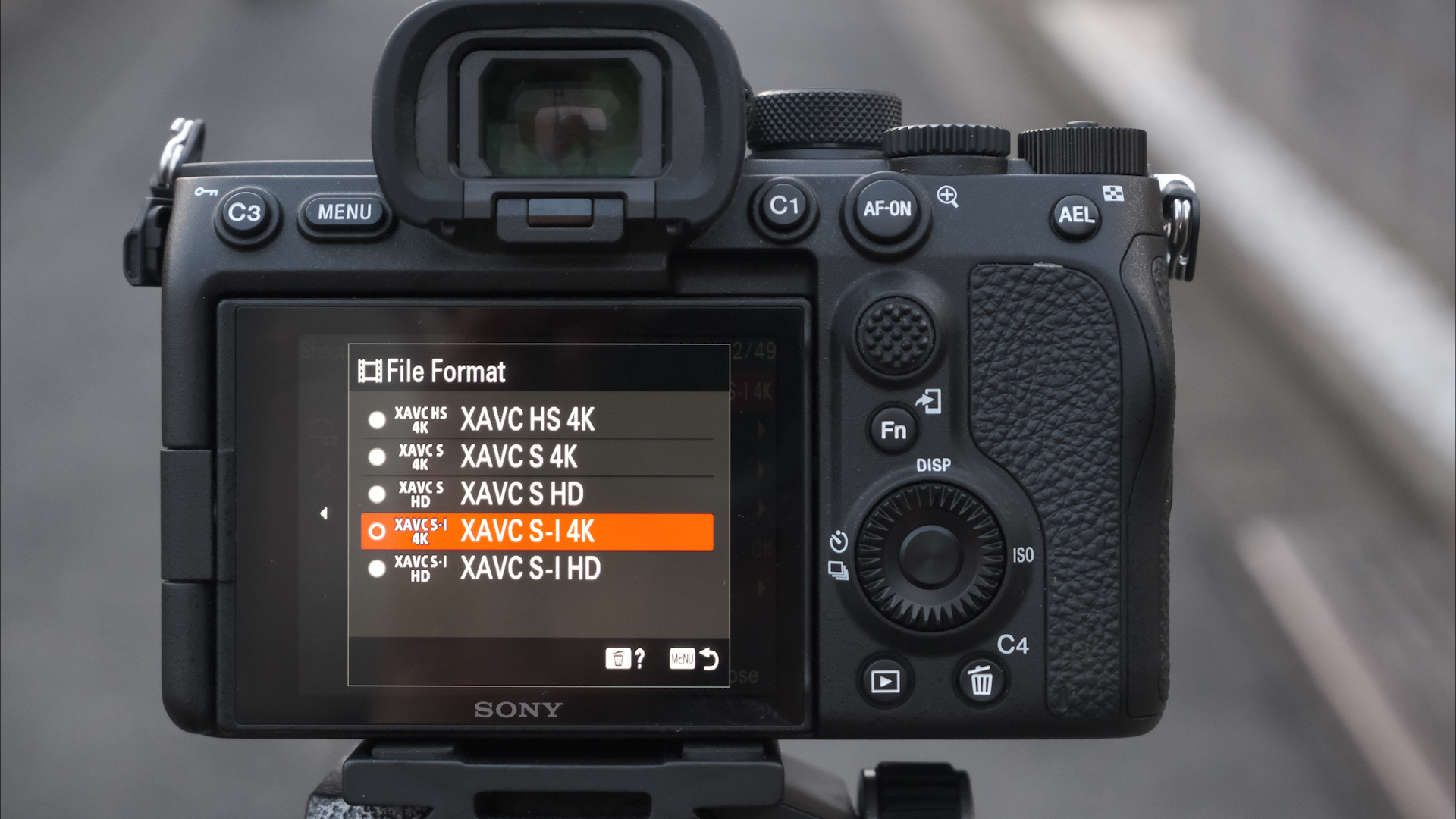 Giao diện quay 4K 120fps trên Sony A7S Mark III với các lựa chọn định dạng chuyên nghiệp.