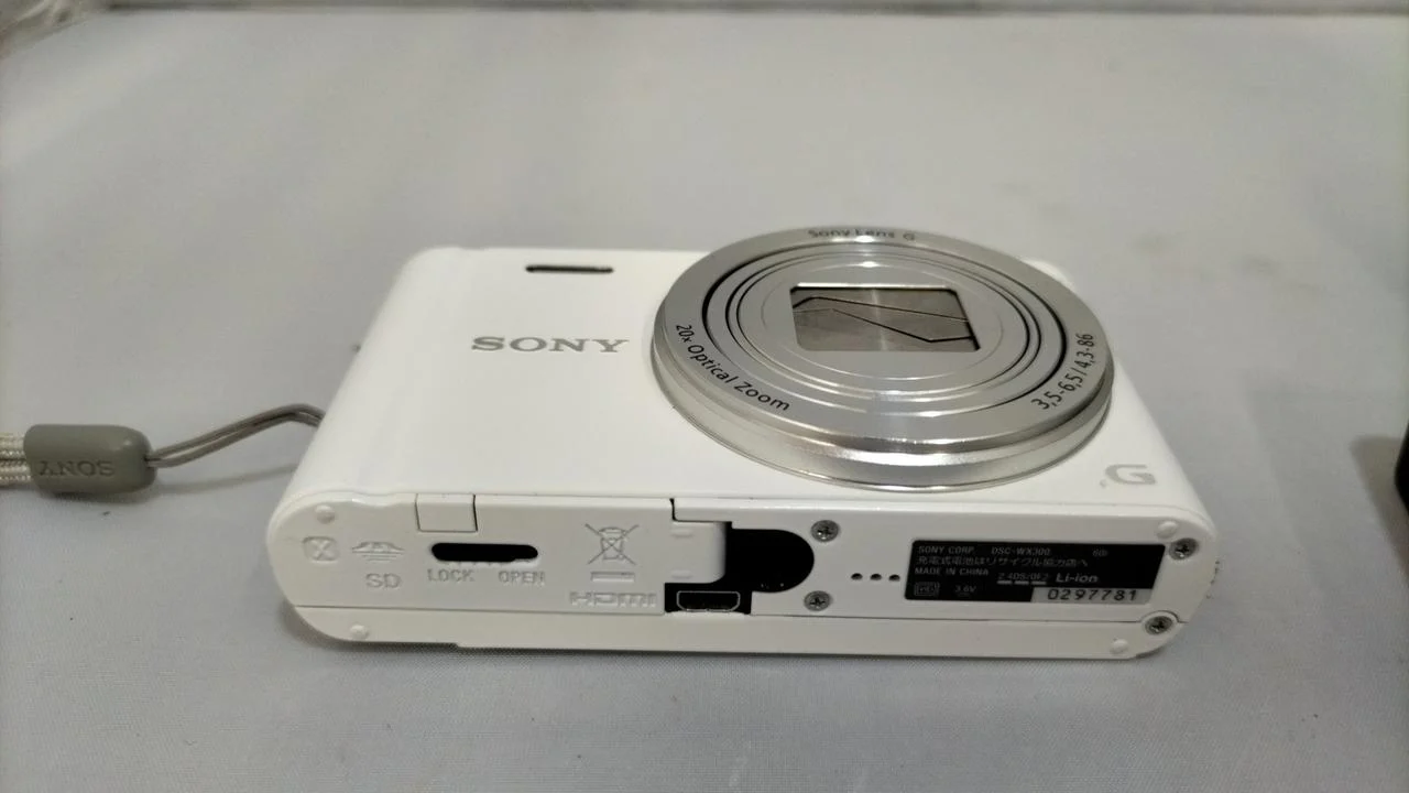 Sony WX300 cũ tại Máy Ảnh Top 1 – được kiểm tra kỹ lưỡng trước khi đến tay người dùng.