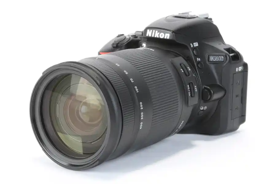TAMRON 18-400MM