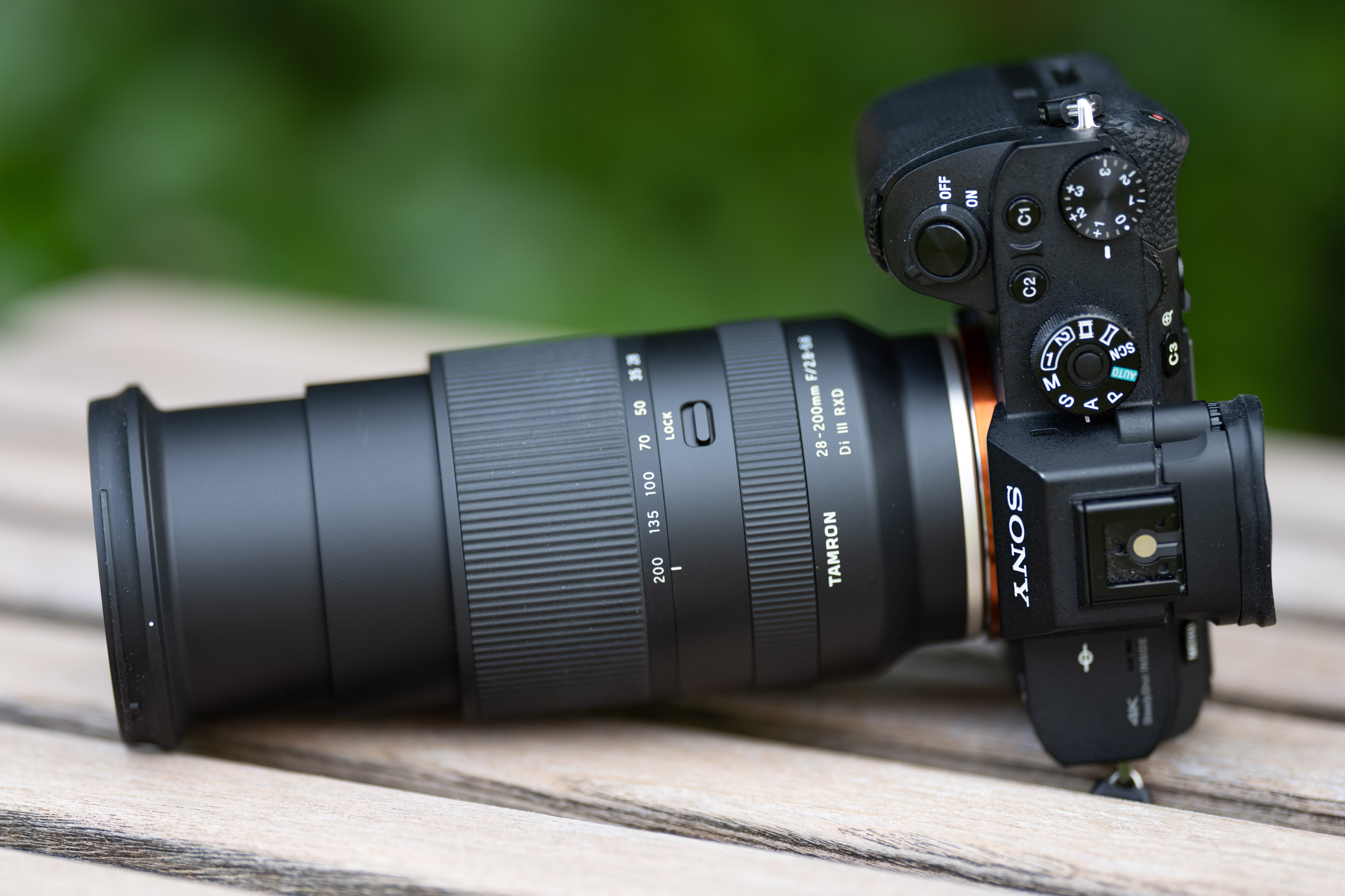 TAMRON 28-200MM F2.8-5.6 DI III RXD FOR SONY
